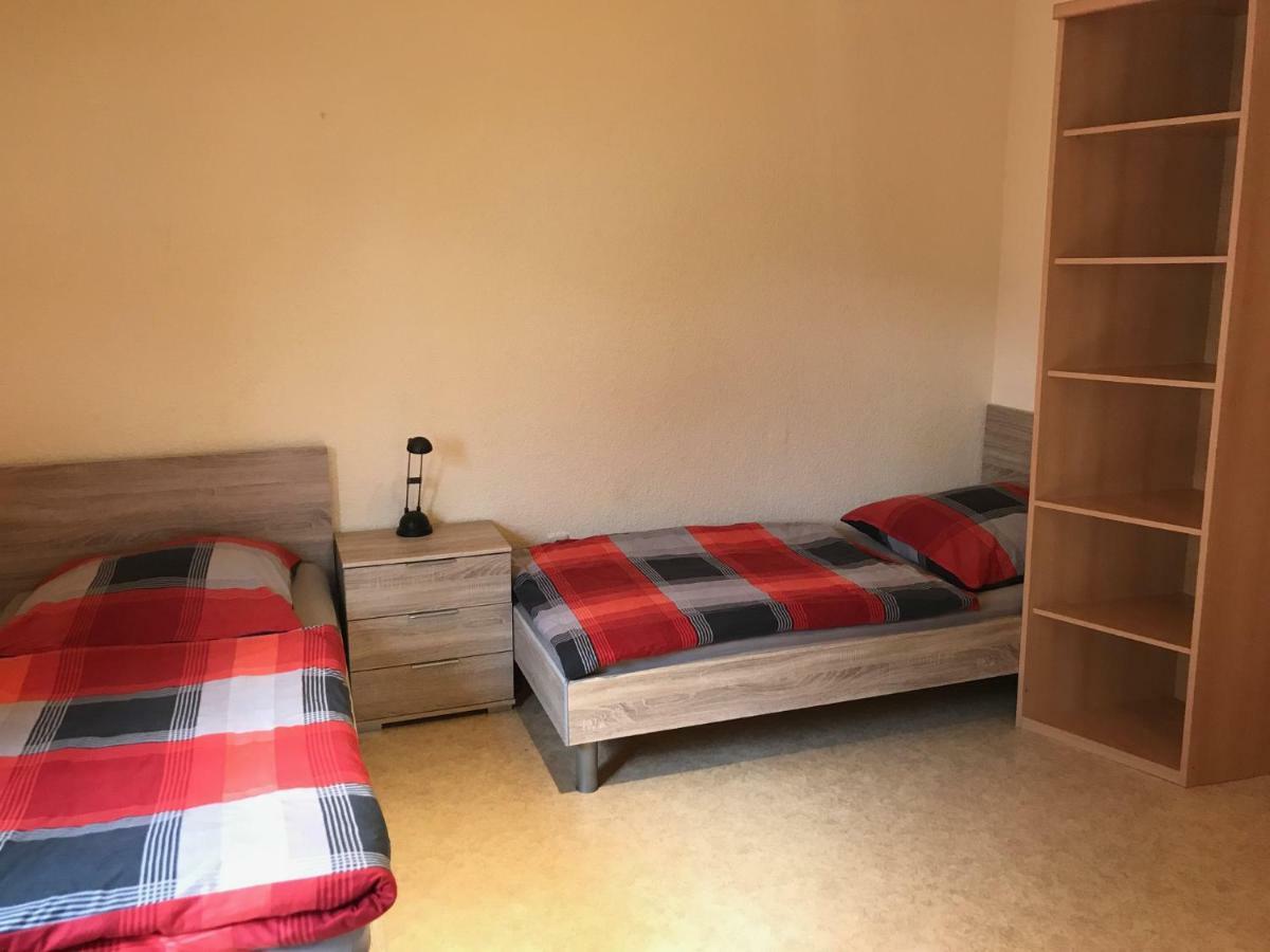 Messe CGN/DUS Großräumige Wohnung in guter Verkehrslage Leverkusen Exterior foto